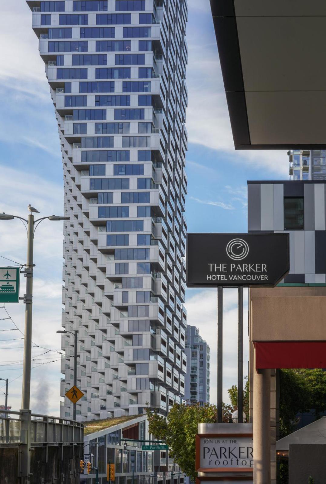 Executive Hotel Vintage Park Vancouver Exterior foto